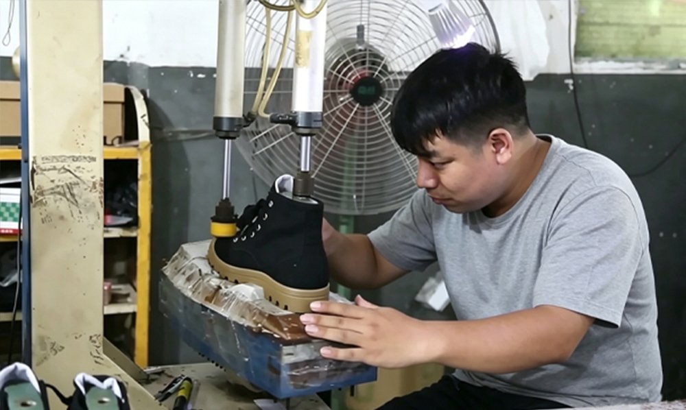 Okeshoe  Custom Shoes Manufacturer Factory