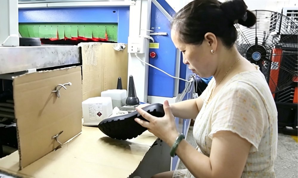 Okeshoe Custom Sneaker Manufacturer Factory